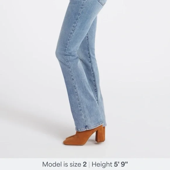 Like new! Brennan Eco Bootcut Jean - Picture 3 of 5